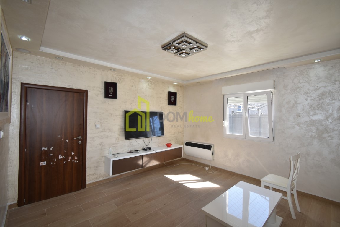 Dvosoban stan  60m2, Zlatica